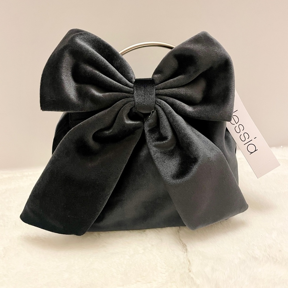 ALESSIA Black Velvet BON BON Bag with Bow Festive COQUETTE Holiday‎ Purse - Picture 6 of 8